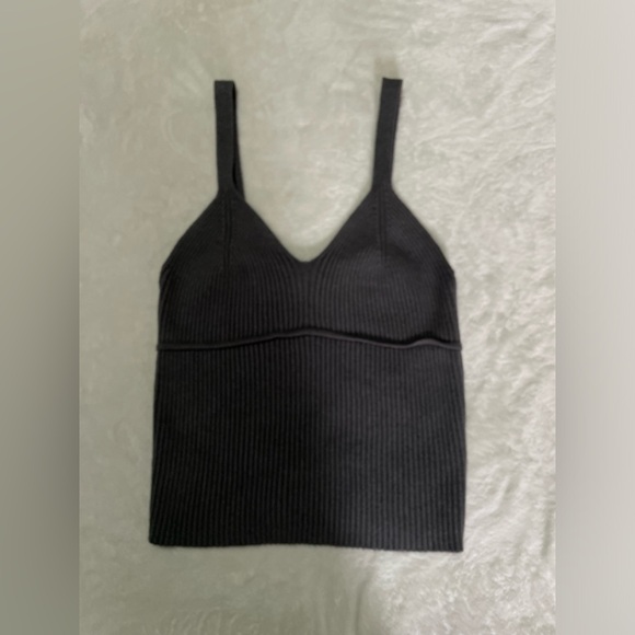 Tank top - Picture 1 of 6